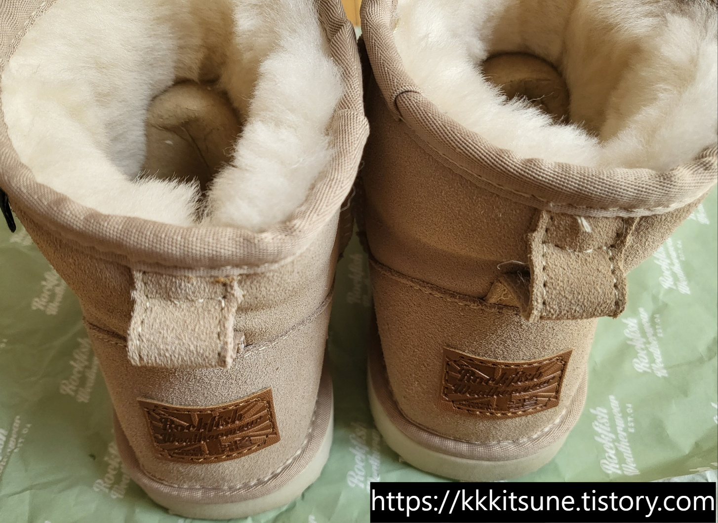 락피쉬웨더웨어 윈터 숏부츠 샌드 6인치 뒷모습 걸이