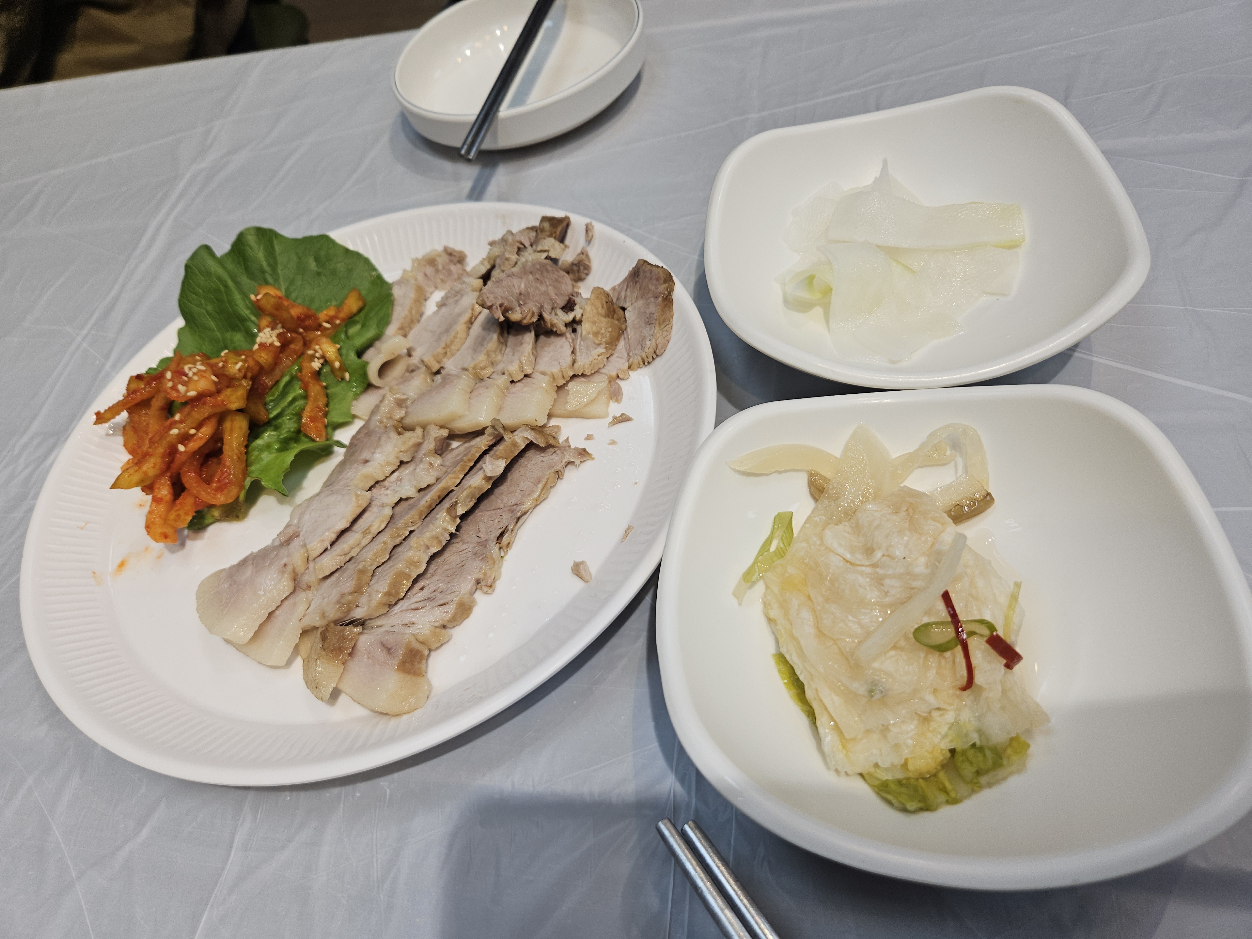 작은 수육 사진