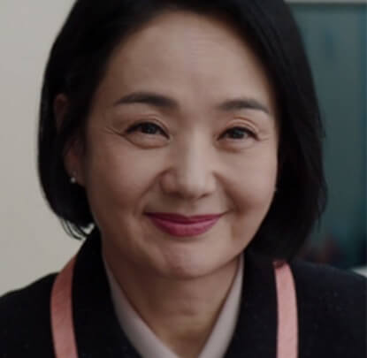 백설공주에게 죽음을 배종옥 