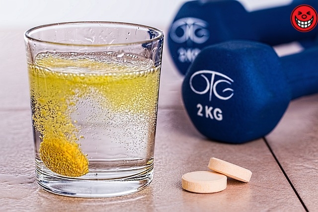 어깨 통증 원인과 치료법