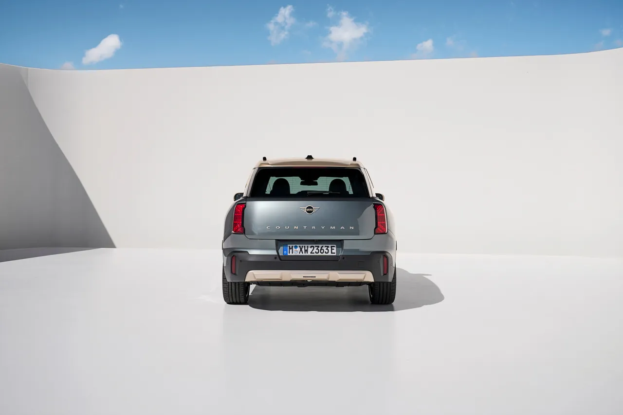 미니 컨트리맨 E 차량 정보 이미지