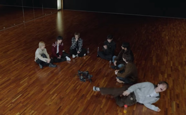 BTS 달려라방탄 2.0 확정! 방탄소년단 자컨 달방 2.0 떡밥 해부