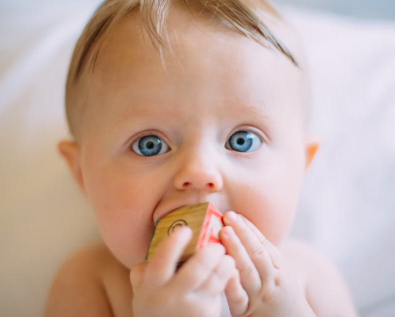 아기 구강기 발달 시기 및 준비 방법에 대해 알아보아요