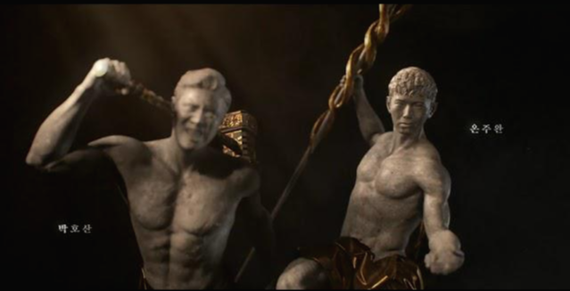 망치를 든 유동필과 창을 든 백준기의 모습