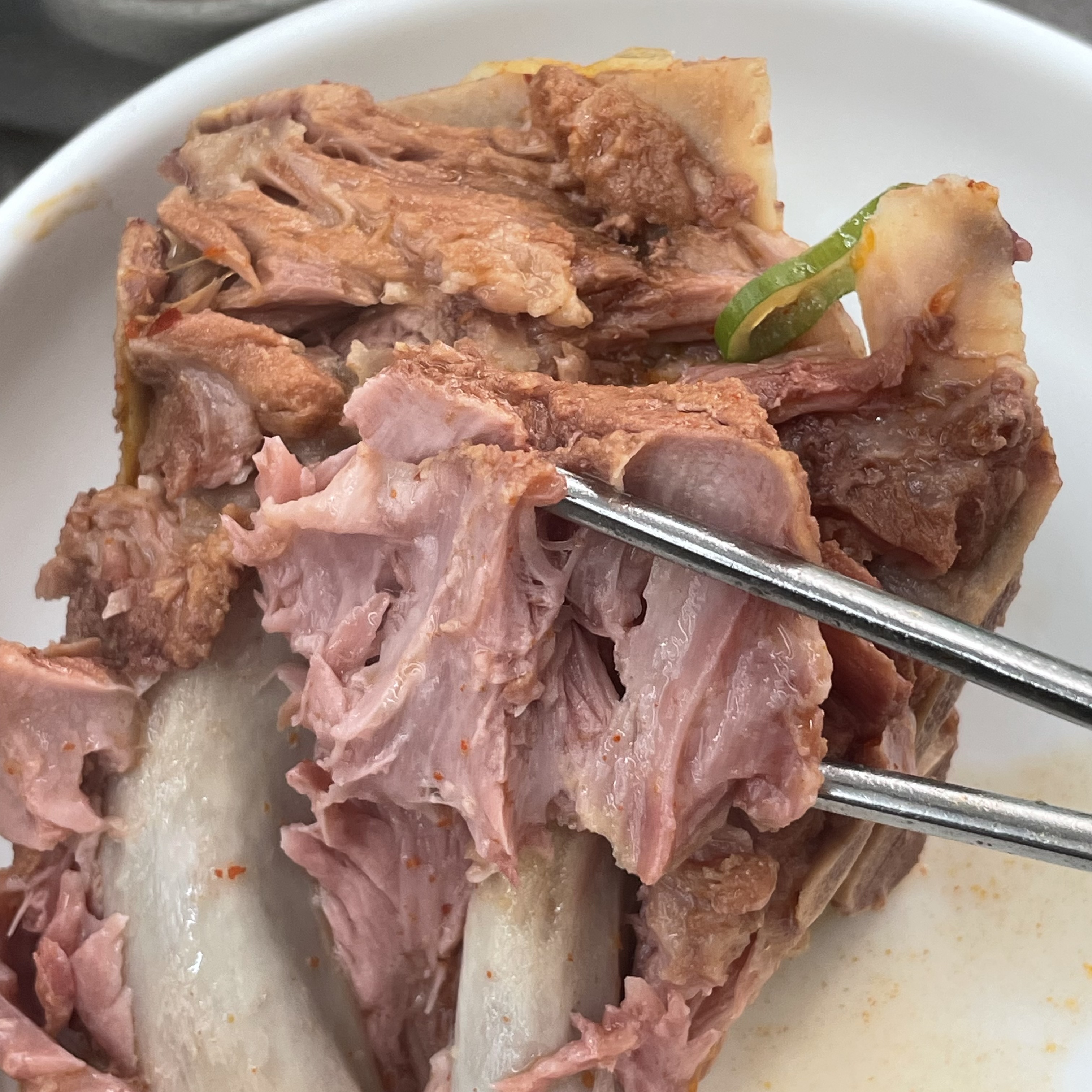 대구 엑스코 맛집 우뚝해장국 본점 뼈해장국 살코기
