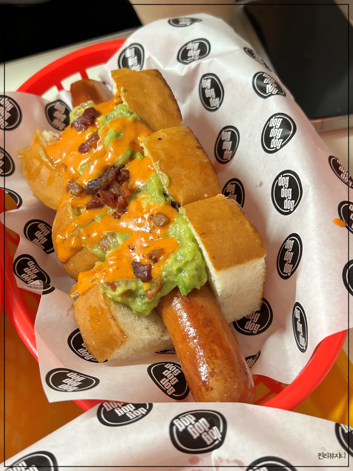 한남동-핫도그-맛집-도그도그도그-LA-핫도그-단품-모습