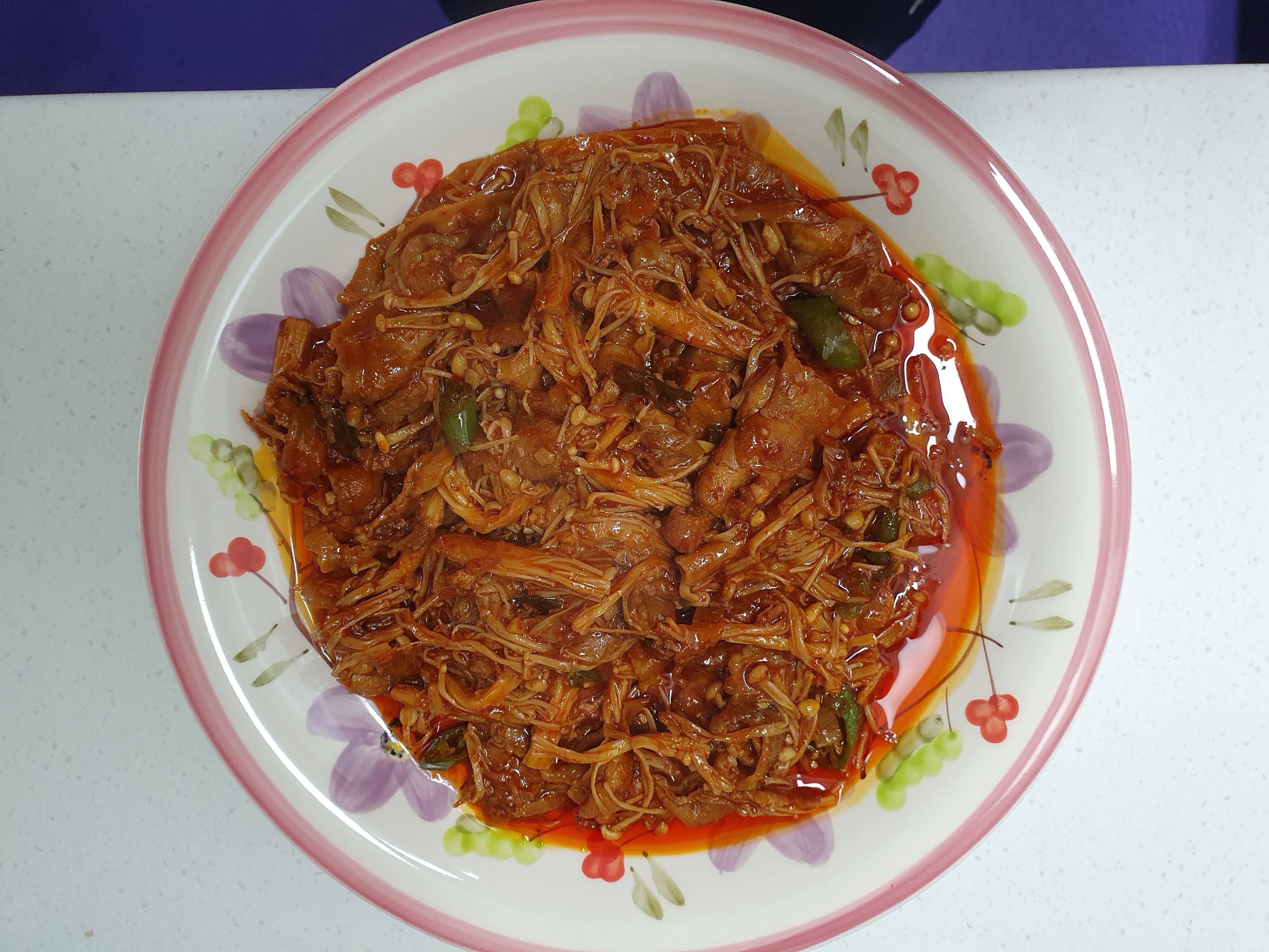 팽이버섯 대패삼겹살 고추장볶음