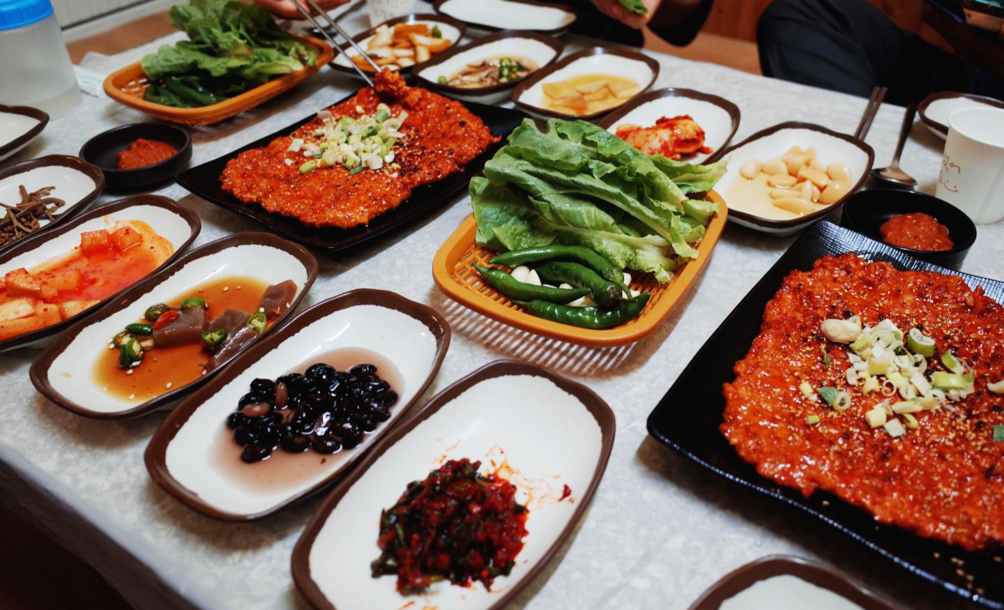 경북 청송군 서울여관식당 푸짐한 밥상