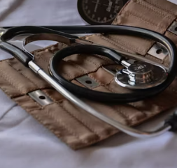 역류성 식도염 초기증상 원인 치료 예방법