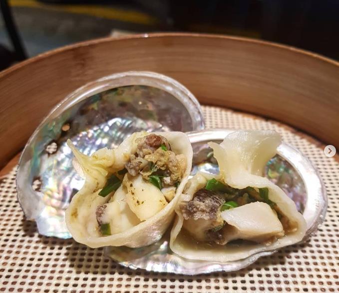 오늘N 해물만두 중 전복만두