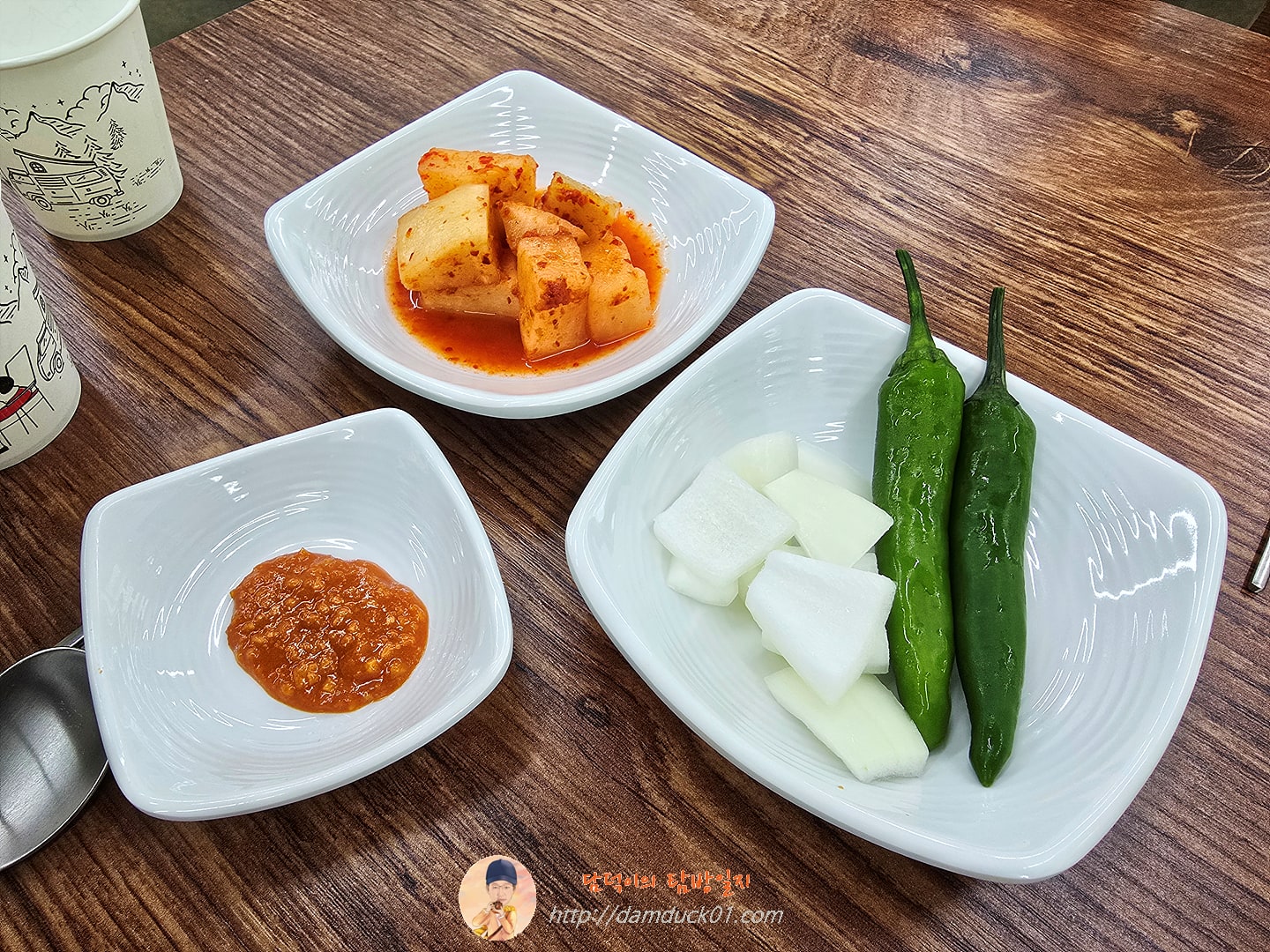 담미순대국 판교본점 기본 반찬