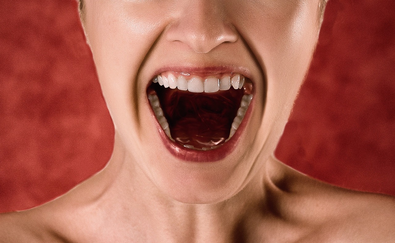 🦷 이빨 빠지는 꿈 해몽, 이빨이 다 빠지는 꿈