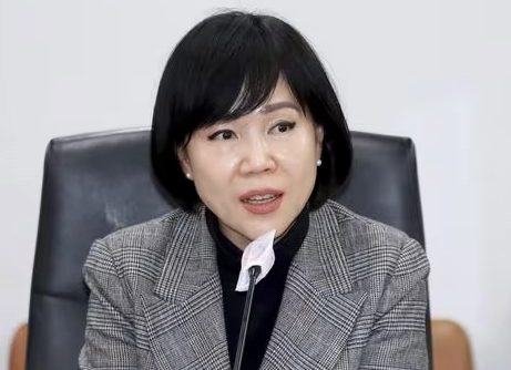 전현희 중성동갑 전략 공천 이유 배경