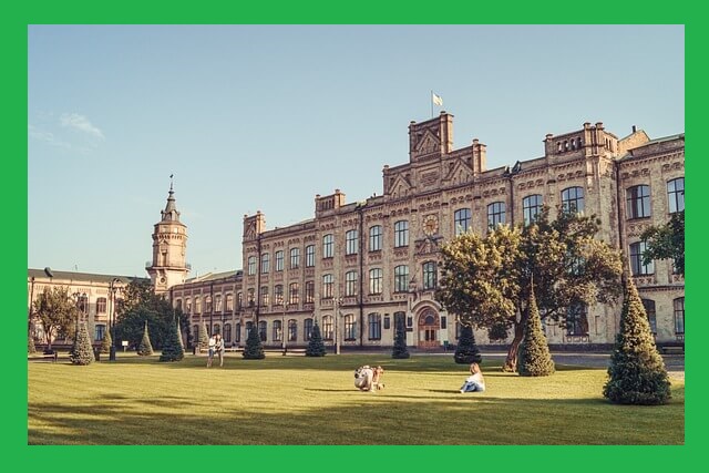 대학교-도서관-전경