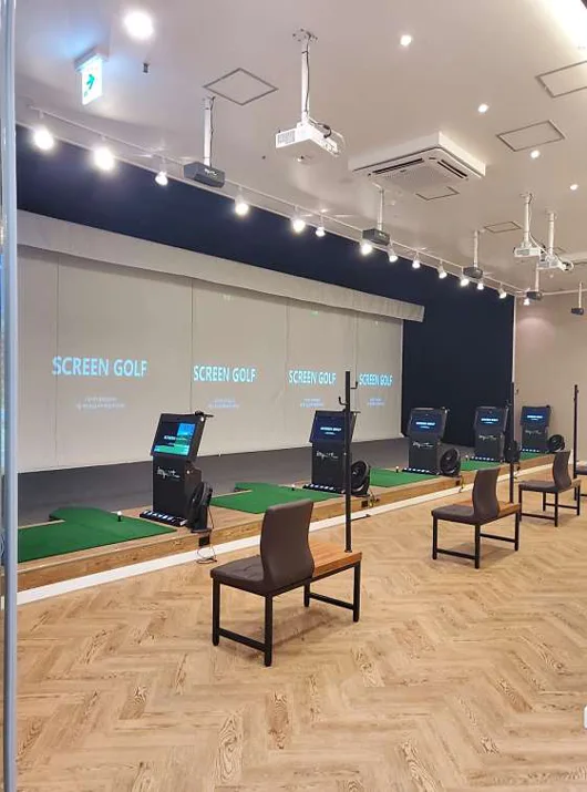 골프레슨 모네타스크린골프클럽