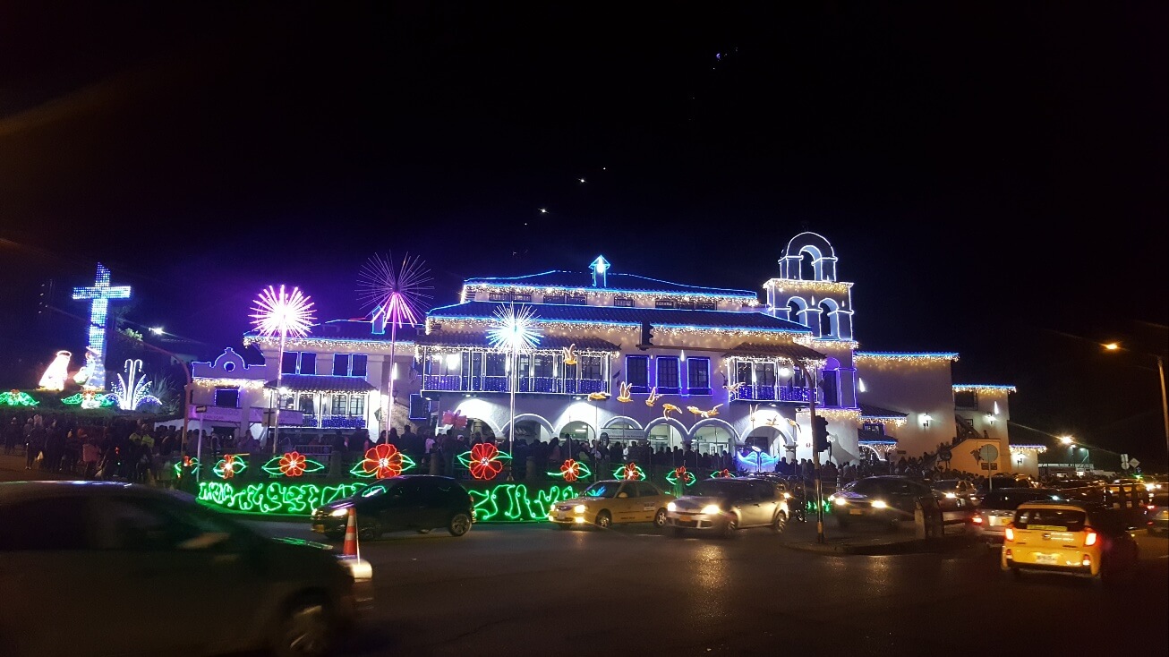 몬세라떼 크리스마스 장식