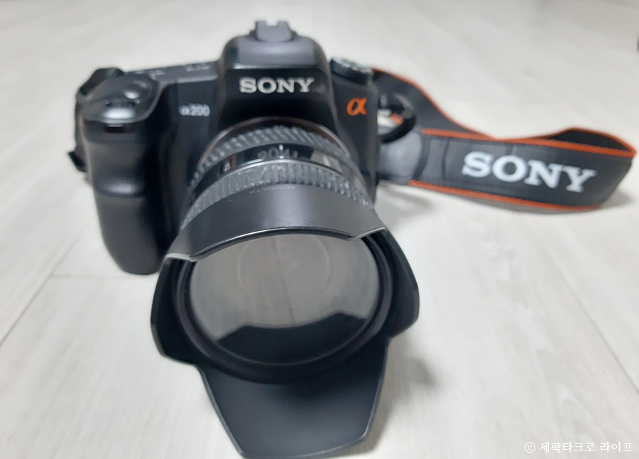소니알파a200_표준줌렌즈