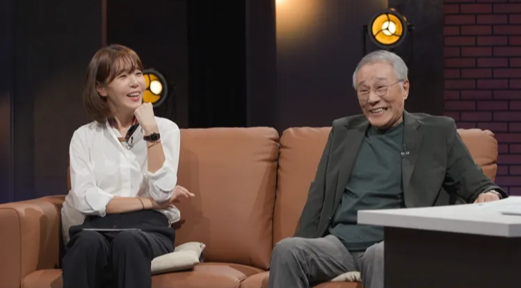 손석희의 질문들 김이나 작사가