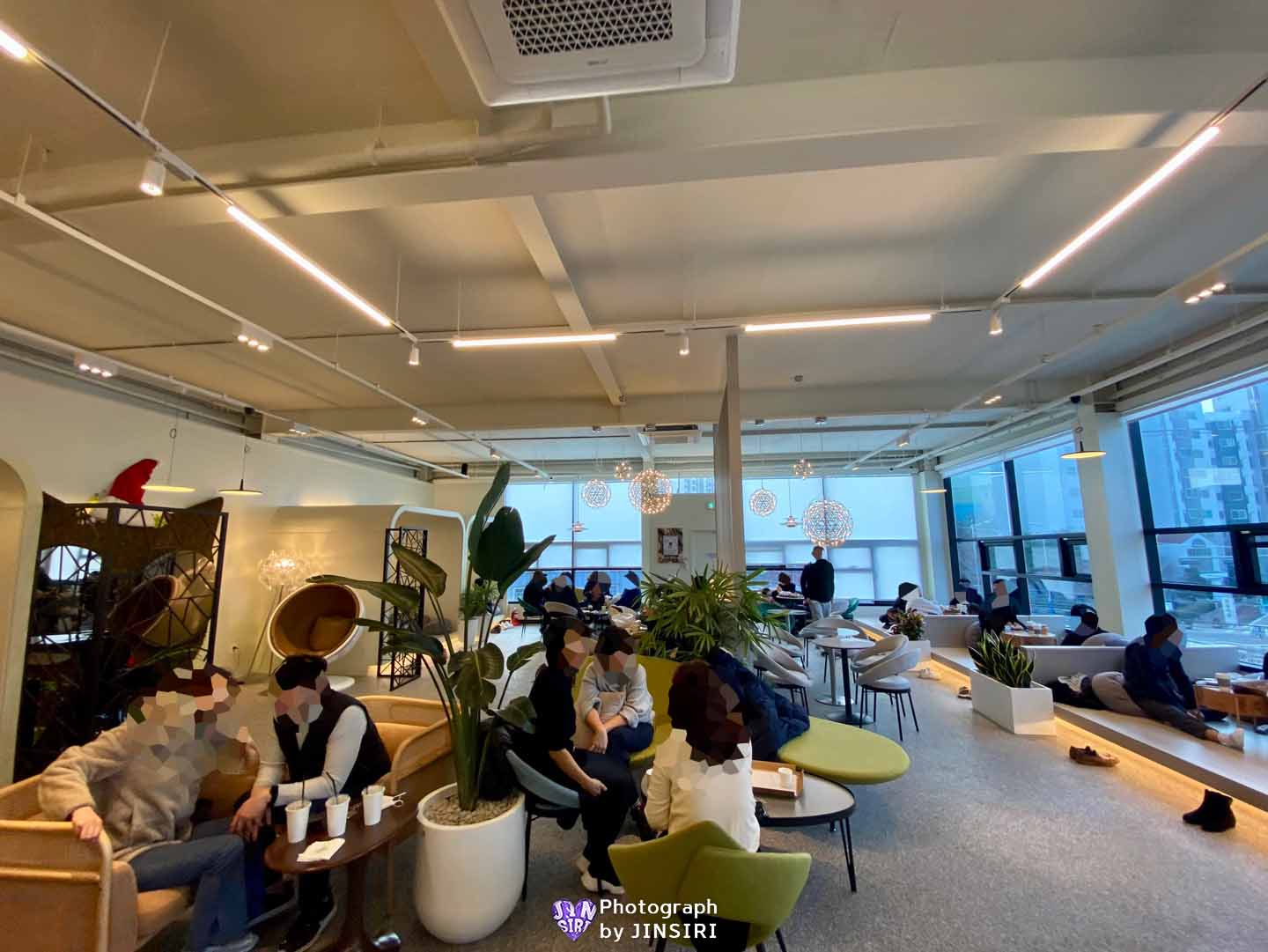 ๊นํฌ ํ๋์์ธ๋ ๋ฒ ์ด์ปค๋ฆฌ ๋ํ์นดํ ์์ธ๊ทผ๊ต ๋๋ผ์ด๋ธ ๋นต์