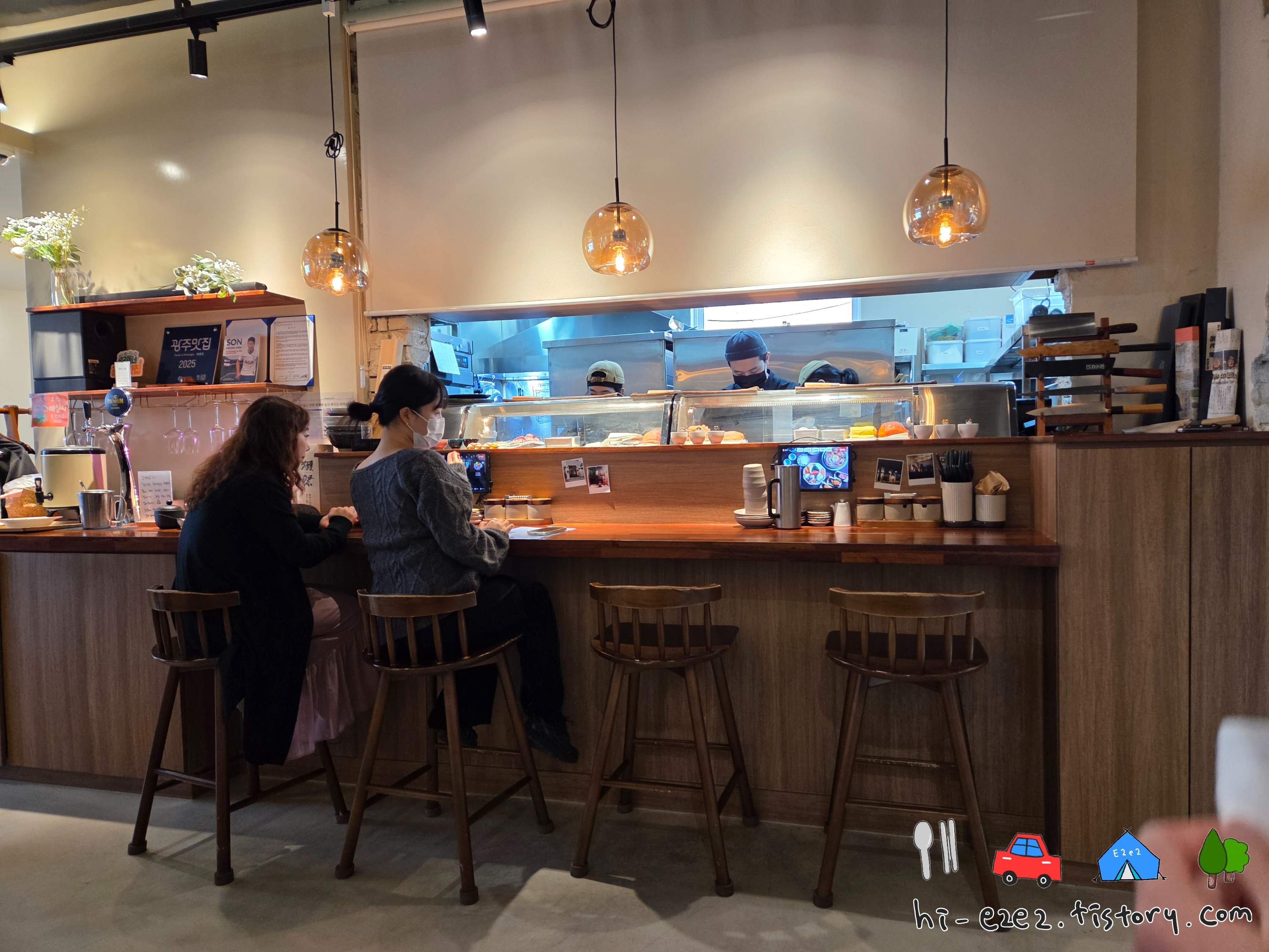 광주 관광객 추천 루키초밥 농성점 바 좌석