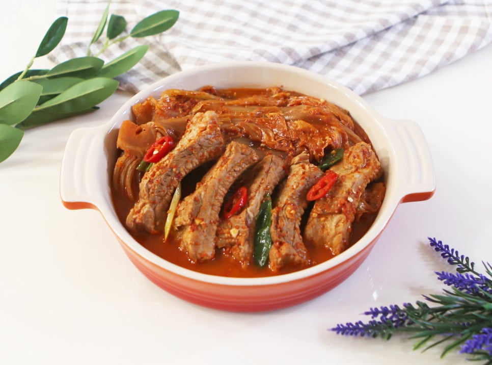 등갈비 김치찜