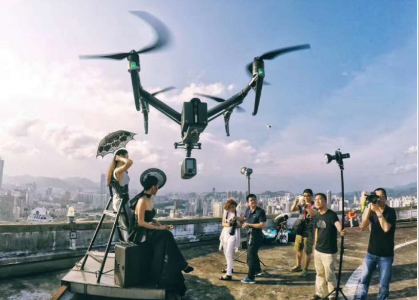 영화_촬영용_드론