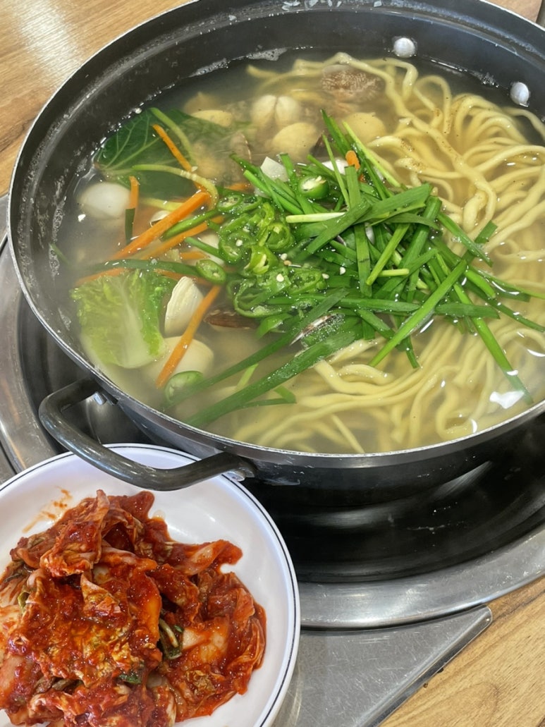 바지락 칼국수 2인분