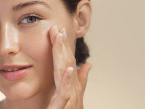 팔자주름 스킨케어