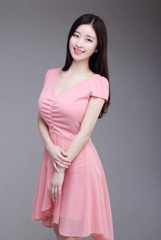 김나정 아나운서