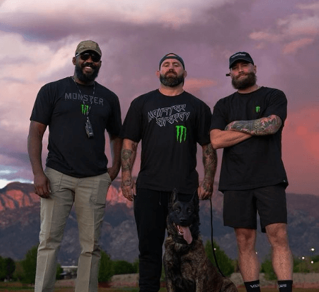 UFC 존 존스 아웃