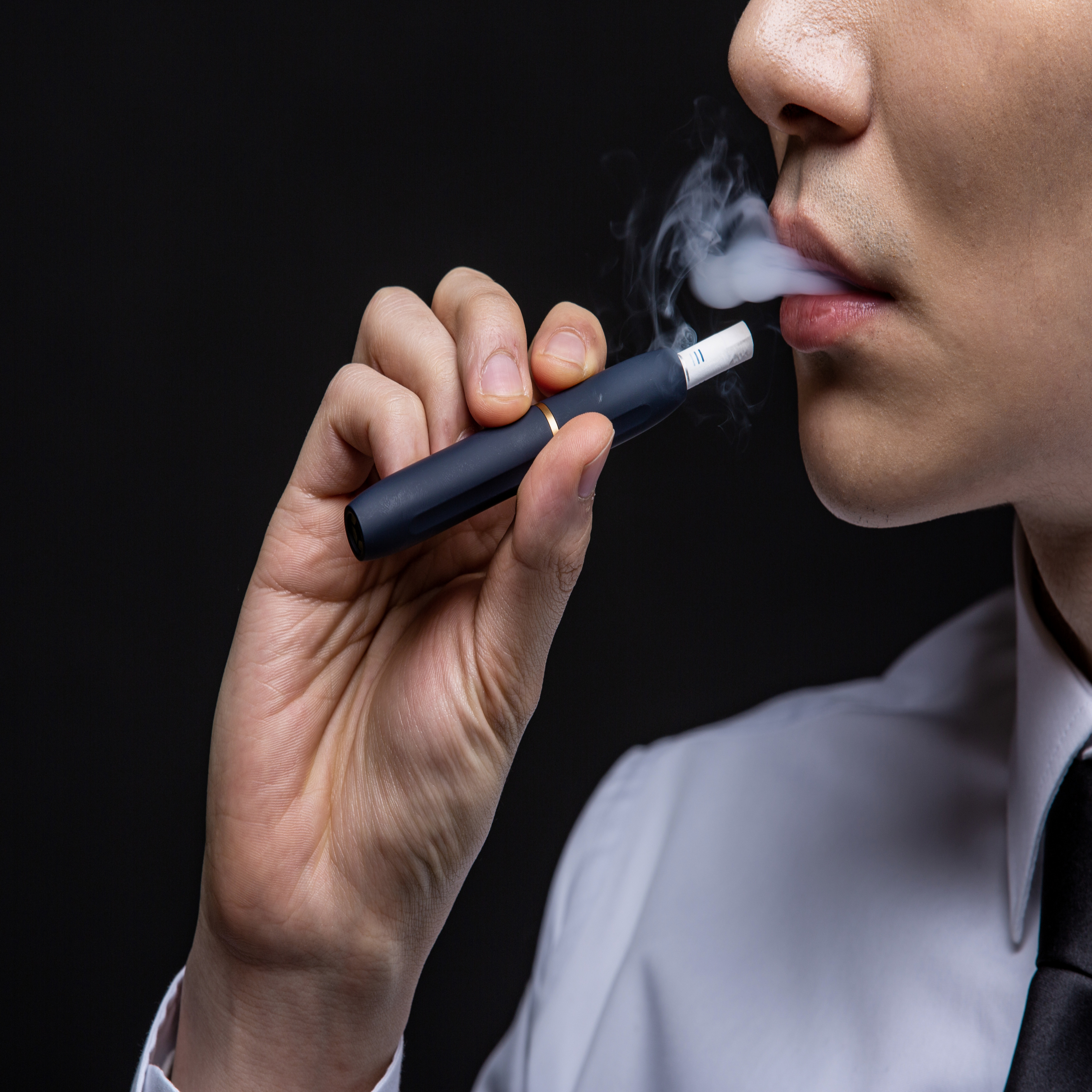 흡연자와 비흡연자 폐렴 증상 비교