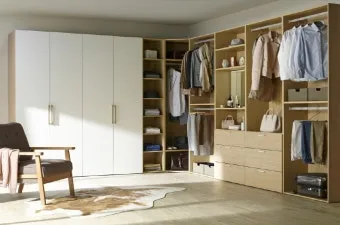 시니어 맞춤 수납 손이 닿는 높이 자주 쓰는 것 미끄럼 방지 안전 우선 정리_11