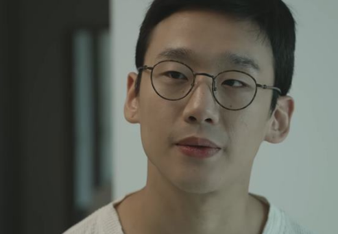 예상치 못한 필름 용원게이 장면 캡쳐 1