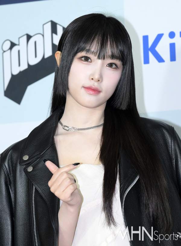 최예나 음반 활동