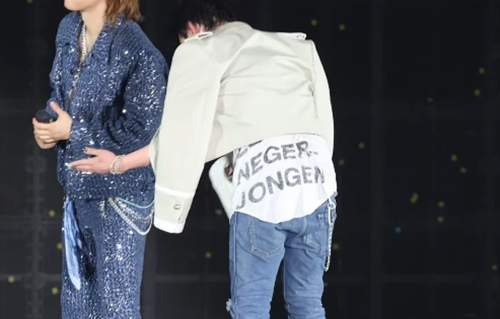 지드래곤 흑인비하 의상 마카오 공연 논란 분석: 글로벌 스타의 문화적 감수성 결여와 소속사의 대응 과제