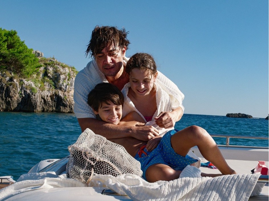 라토레 피에트로 역 (리카르도 스카마르초)