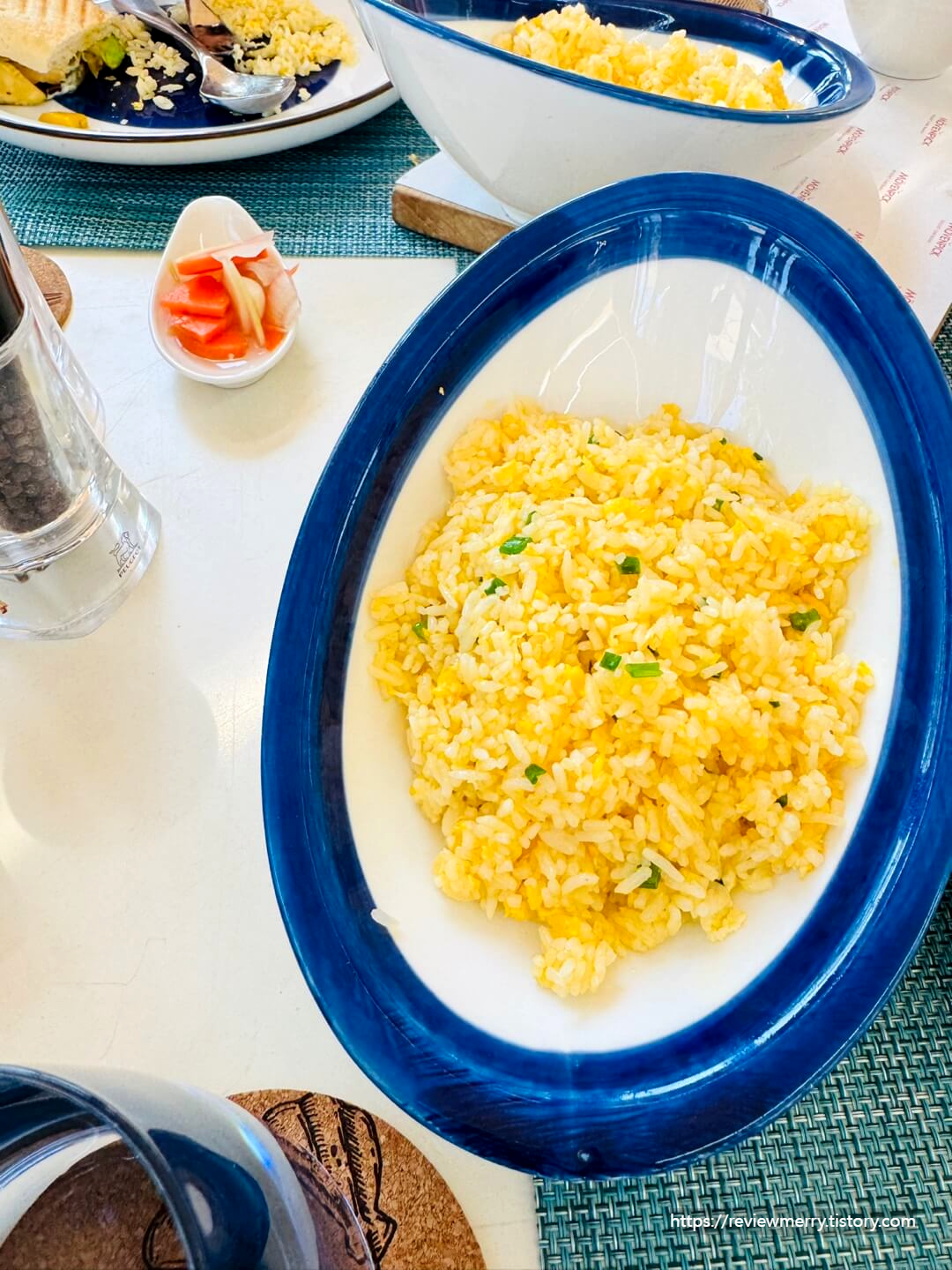 파인애플 볶음밥