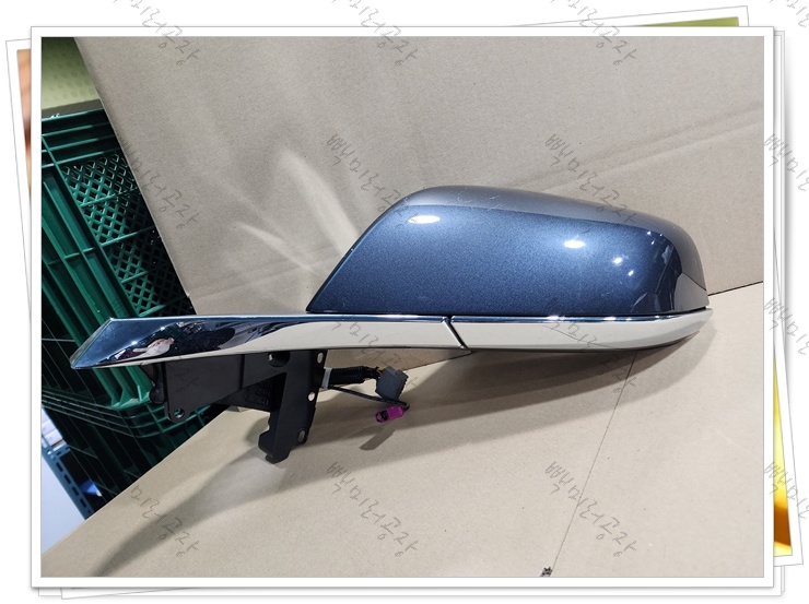 테슬라 모델S 중고 사이드미러 정면부