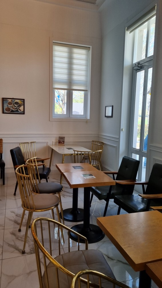 순천만 국가정원 동문 프랑스정원카페 (주차장, 매표소, 편의시설)_24년4월10일 기준 사진