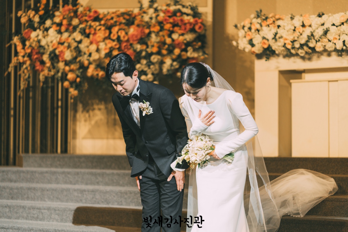 소풍컨벤션웨딩 라온제나홀 본식스냅 서브스냅 31