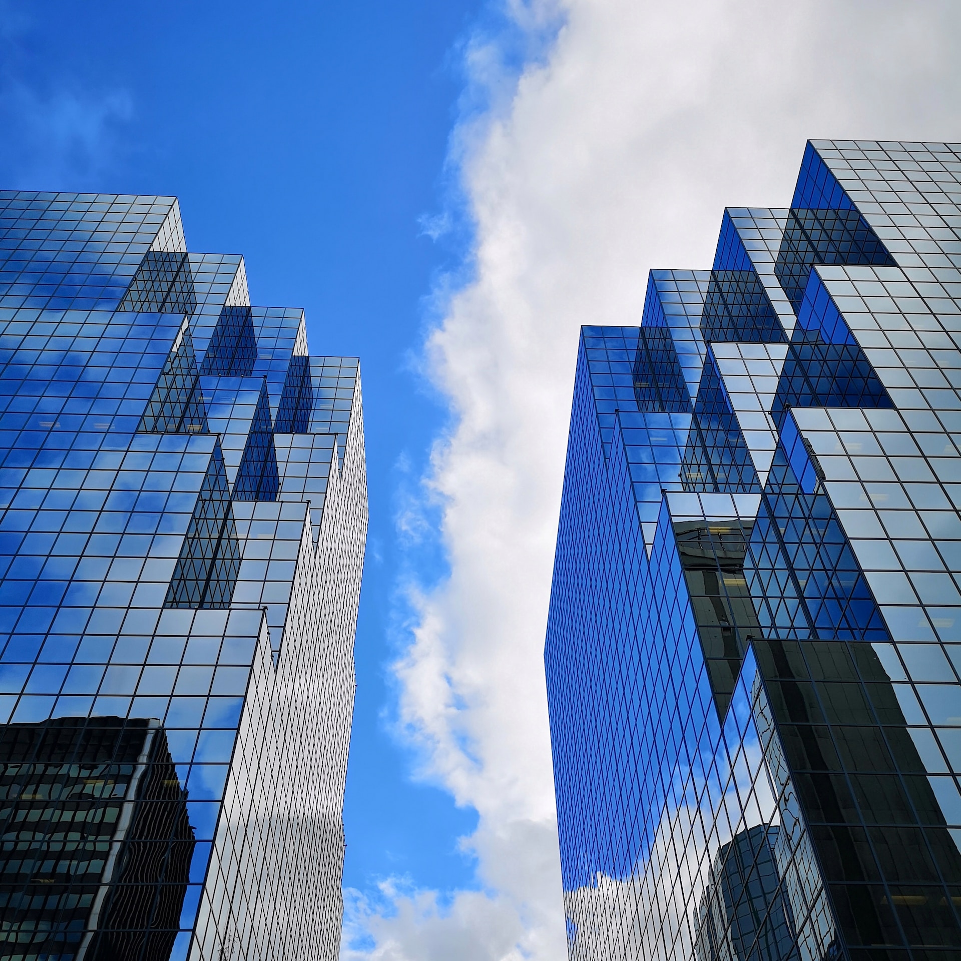 FEMS(Facility Energy Management System)의 목적 및 적용 사례