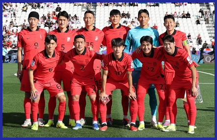 아시안컵 조별리그 1차전 선발선수들(대한축구협회)