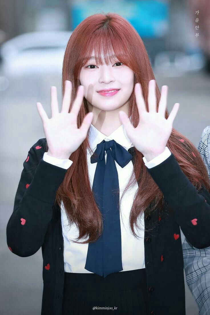 아이즈원 김민주 최애사진