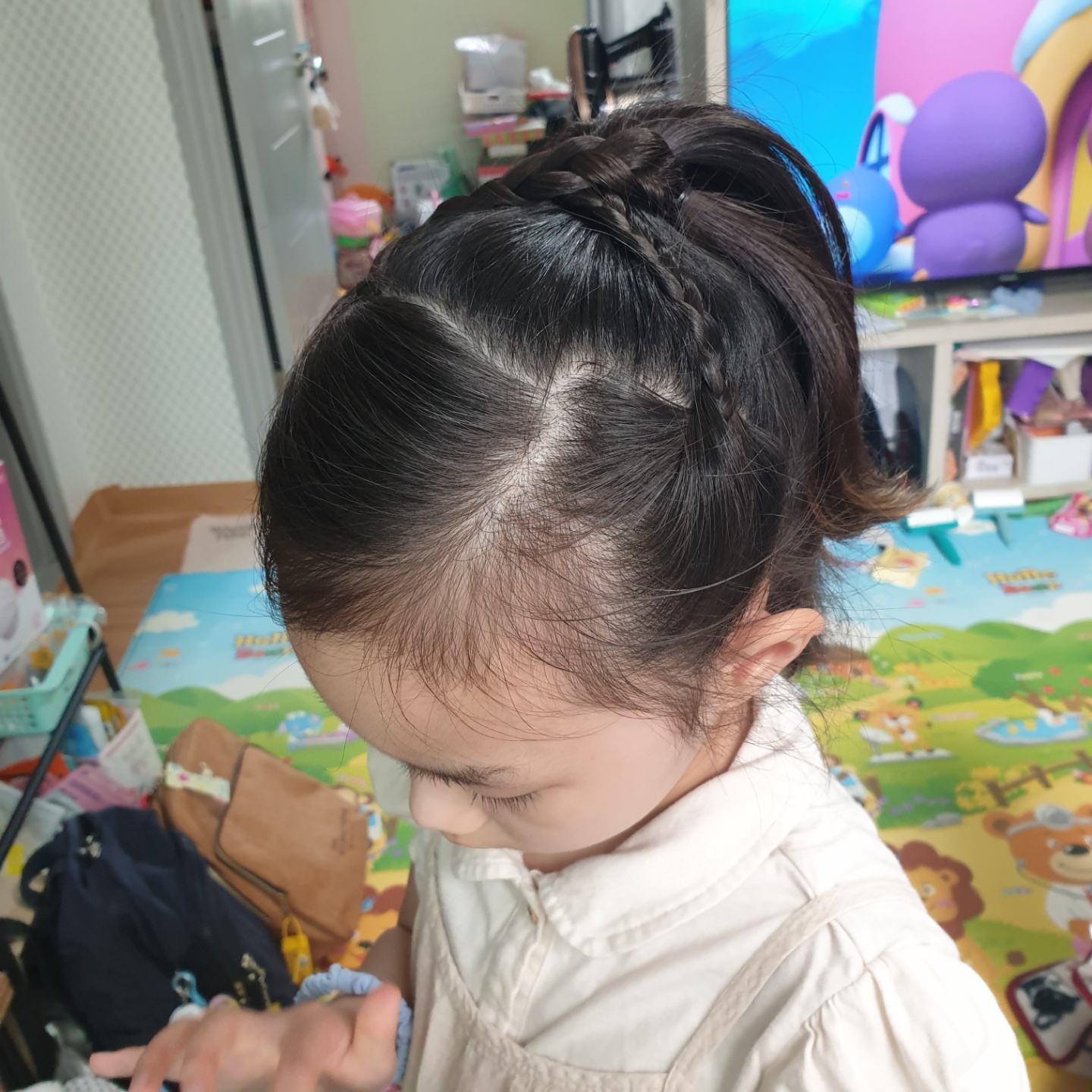 단발머리_예쁘게_묶기