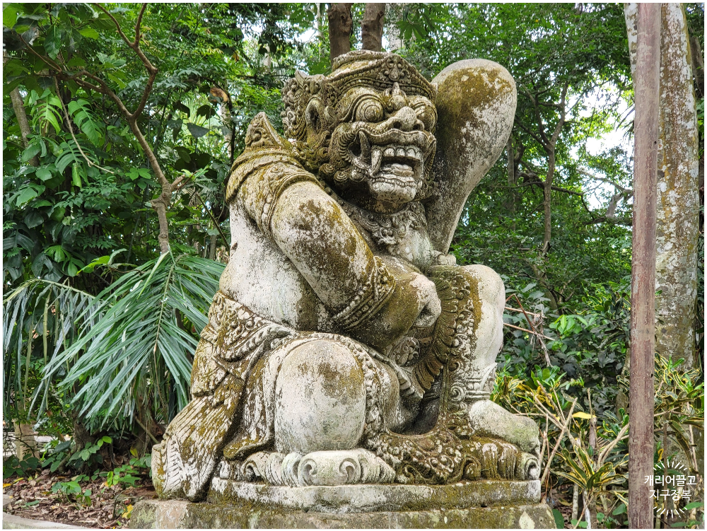 원숭이숲의 힌두교사원