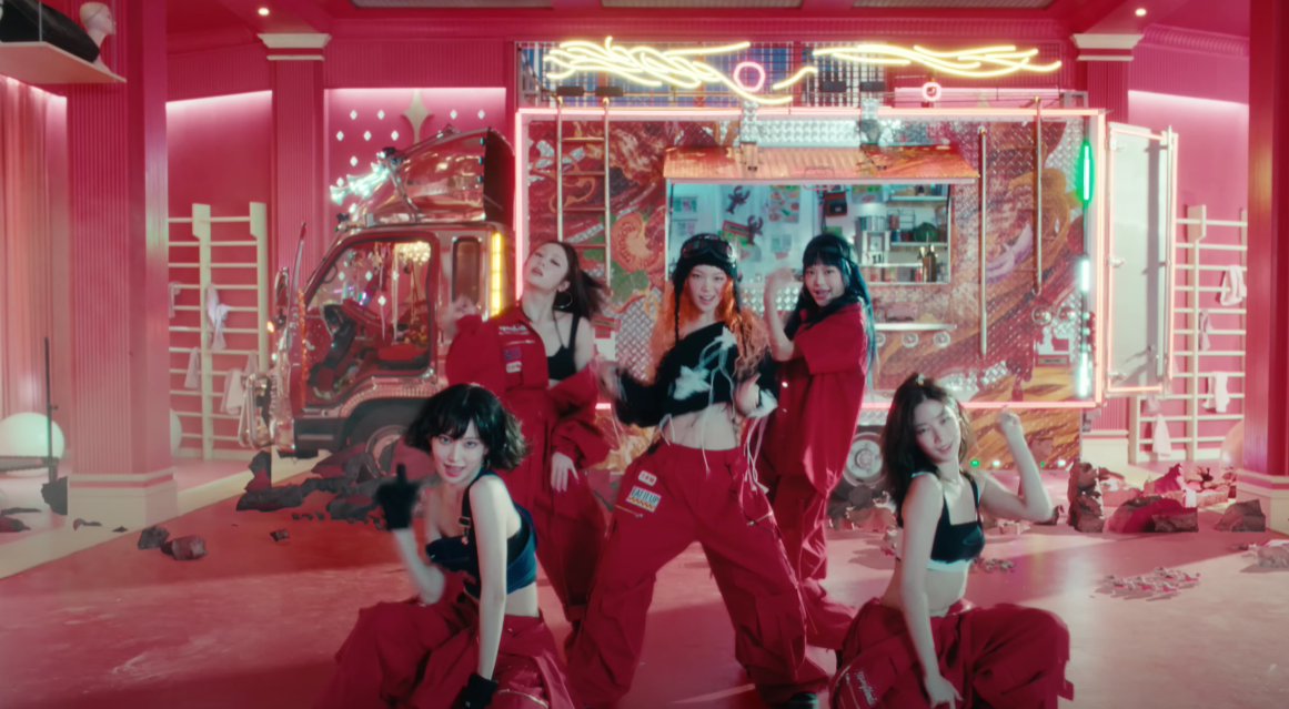 르세라핌(LE SSERAFIM) PAGHETTI (feat. j-hope of BTS)