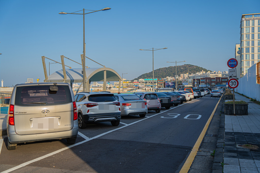 제주 탑동공원 주차장