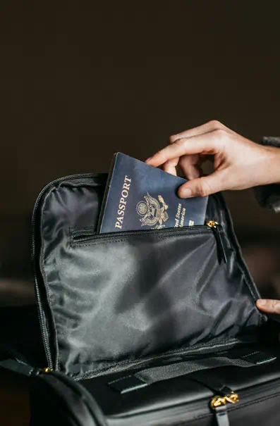 신분증을 표한하는 이미지7