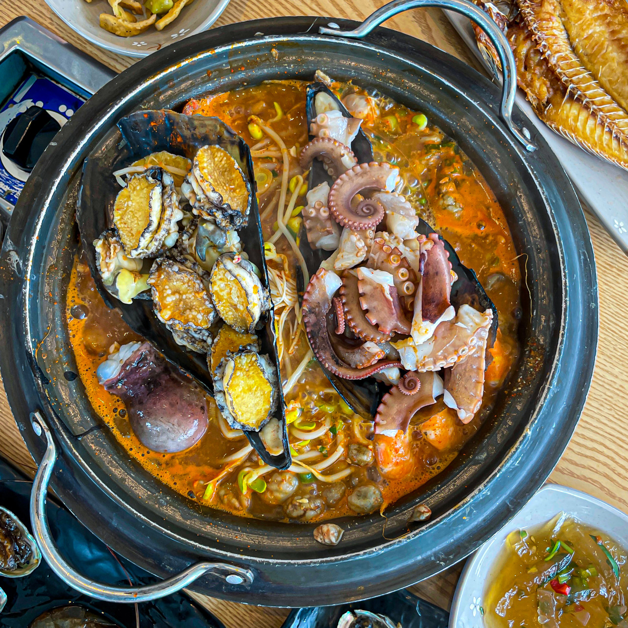 오라동메밀밭 근처 맛집