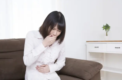 여성의 생리 전 구역질